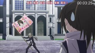 TRINITY SEVEN 魔道书7使者11 七人魔法使/TRINITY SEVEN 魔道书7使者剧情介绍：第11话 光辉剑士与姐妹之绊<br>　　比布里亚学园遭到福音探求会的突袭，雷纹与袭击者鲁格展开强强对决。面对擅长高速作战，使者级别的魔道士鲁格，雷纹渐渐无力招架，身受重伤。关键时刻，赛丽娜唤醒体内姐姐莉瑟的人格，与雷纹并肩作战。此时圣前来援助鲁格，而新等人也找到了回到学院的方法，魔道书七人与邪恶魔道士的战斗即将开始。<br>