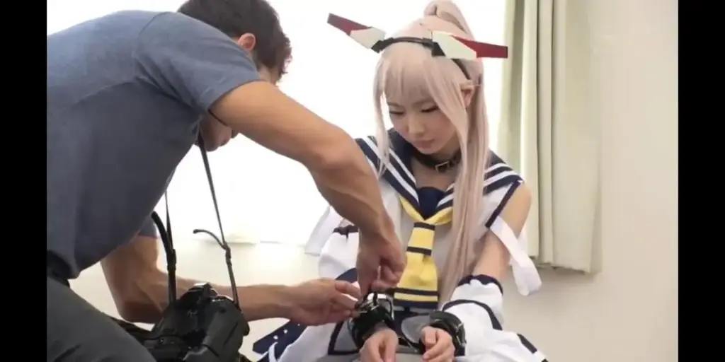 素人コスプレイヤーを媚薬バイブでアクメ●●！ 8 宇佐木あいか 一乃瀬るりあ 中西南 <span style='color:#b0b0b0;'>[隐藏文字，购买后可见]</span><br>素人コスプレイヤーを媚薬バイブでアクメ●●！ 8 宇佐木あいか 一乃瀬るりあ 中西南<br>COSPLAY少女拘束震动