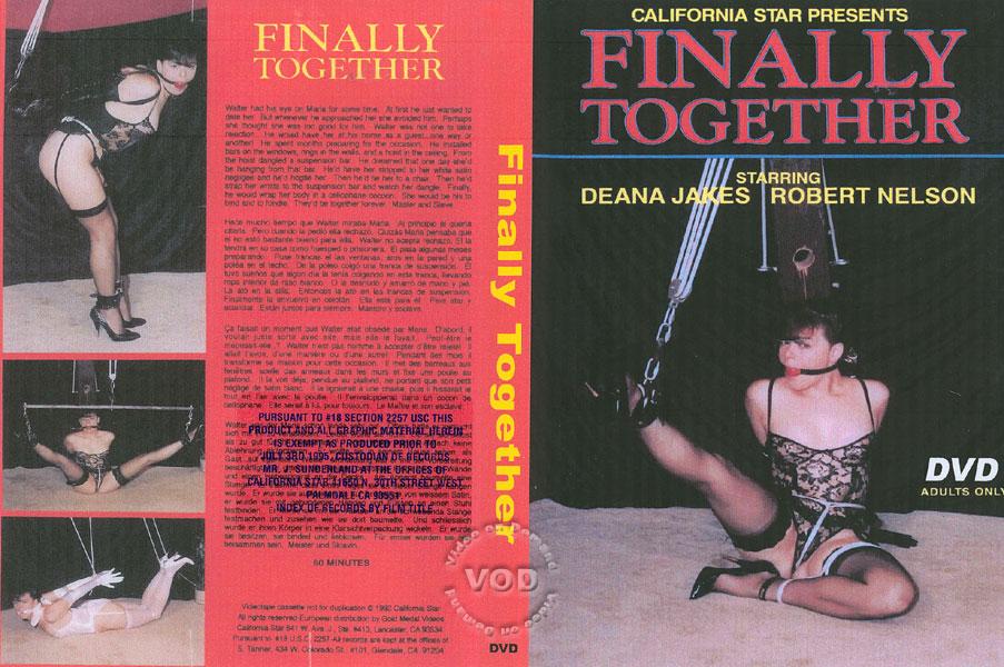 Finally Together 《终于在一起》<br>沃尔特盯上玛丽亚已经有一段时间了。起初他只是想和她约会。但每当他走近她时，她总是避开他。也许她认为他配不上她。沃尔特不是一个接受拒绝的人。他想让她作为客人住在他家……不管怎样!他花了几个月的时间来准备。他在窗户上安装了栅栏，在墙上安装了吊环，在天花板上安装了吊机。吊绳上挂着一根吊杆。他梦想有一天她会被吊在那个酒吧里。他会让她脱得只剩下内衣，然后绑住她，把她绑在椅子上。然后他终于把她的手腕绑在吊杠上，看着她晃来晃去。最后，他会把她用玻璃纸裹起来，他们会永远在一起。主人和奴隶....<br><span style='color:#b0b0b0;'>[隐藏文字，购买后可见]</span>