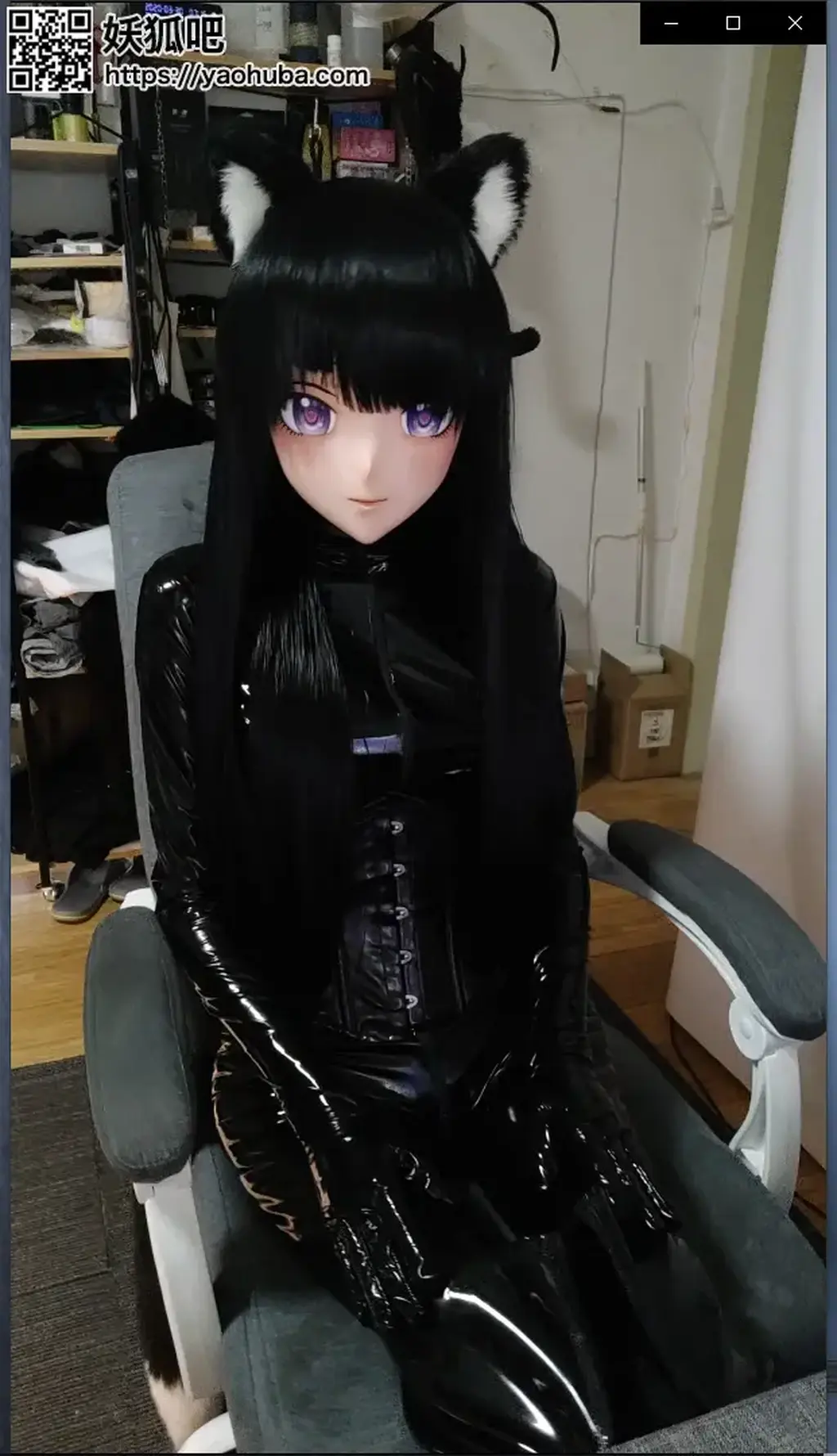 猫娘kigurumi日常向大社保 这期视频是面向欧美地区的一个版本，同时是拿来充数的，因为胶衣的话还有2天才能做好，之后再加上快递时间估计也得5天，所以说就录了这么一期欧美地区喜欢的露出向视频。