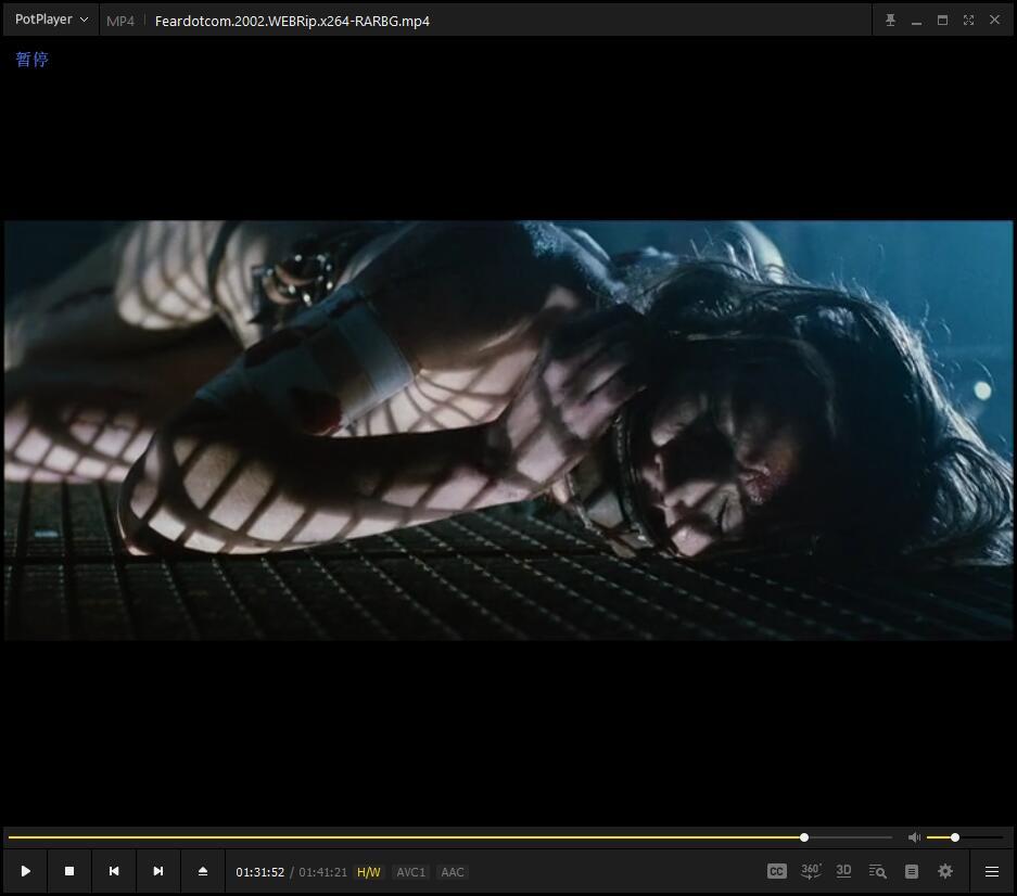 非请勿进 FeardotCom (2002) 非请勿进 FeardotCom (2002)（无水印）<br> FeardotCom 导演: 威廉.马隆<br>编剧: Josephine Coyle / Moshe Diamant<br>主演: 斯蒂芬·多尔夫 / 娜塔莎·麦克艾霍恩 / 斯蒂芬·瑞<br>类型: 惊悚 / 恐怖 / 犯罪<br>官方网站: www.feardotcom.warnerbros.com<br>制片国家/地区: 英国 / 德国 / 卢森堡 / 美国<br>语言: 英语<br>上映日期: 2002-08-30(美国) / 2003-06-27(英国)<br>片长: 101分钟<br>又名: 拿命.COM / 恐怖网站 / Fear Dot Com<br>IMDb链接: tt0295254<br><br>  非请勿进的剧情简介 <br><br>　　麦克（斯蒂芬·多尔夫 Stephen Dorff 饰）是一名心怀大志的警探，最近，一宗连环杀人案件吸引了他的注意，已经有四人成为了残酷凶手刀下的猎物。在搭档泰瑞（娜塔莎· 麦克艾霍恩 Natascha McElhone 饰）的帮助下，麦克开始了对案件的调查。 <br>　　随着调查的深入，一个惊悚的网站逐渐浮出水面，四名受害者在死前48小时都登陆过这个网站，在一个代号为“黑寡妇”的神秘女人的支配下，他们似乎用生命做赌注加入了一场游戏。为了查明真相，麦克决定以身试险，他登入了网站，与此同时，他生命的最后48小时开始了倒数，麦克必须在此时限内将真凶绳之于法，否则，他的结局会和先前的那四个人一模一样<br>捆绑时间是在79分钟左右，到影片结束，影片较老，不喜勿下