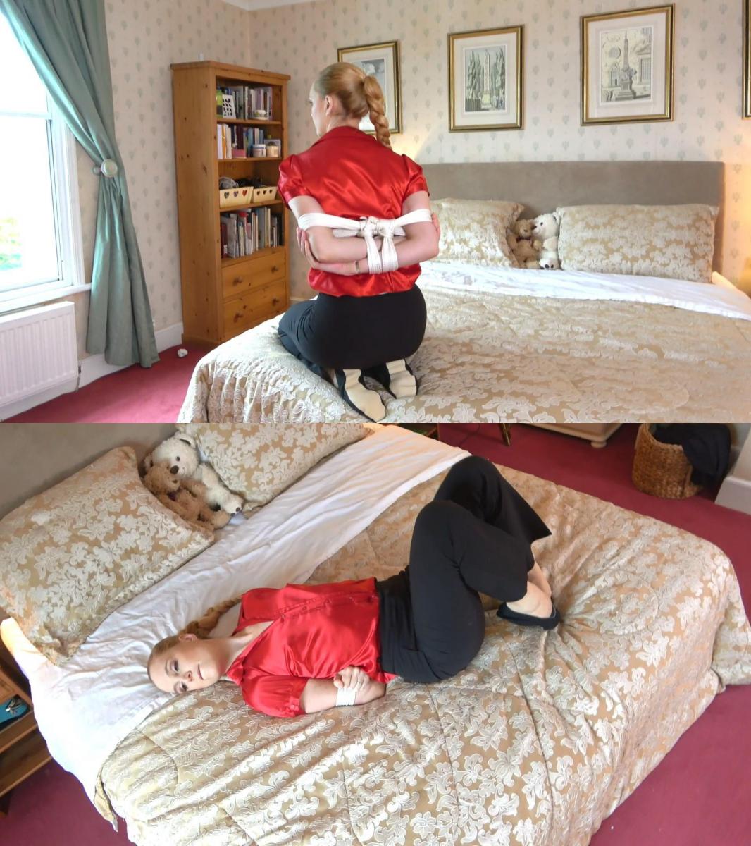 Box Tie In Red Satin Blouse Ariel Anderssen<br><br>Note: In this video, you hear my thoughts recorded as a voiceover during the movie. I'm not speaking directly to the camera. Mmm, my husband does love to tie me up! Dressed in red satin blouse, black pants and black soft-soled gym slippers, I'm gently struggling against the ropes restraining my hands and wound around my body. I hate it. But do I? I want to escape! But - am I sure about that? It's such a complex web of emotions - and that's probably exactly what he was aiming for!<br><br>注意：在这个视频中，你会听到我的想法在电影中被记录为画外音。 我不是直接对着镜头说话。 嗯，我丈夫真的很喜欢把我绑起来！ 我穿着红色缎子衬衫，黑色裤子和黑色软底健身拖鞋，轻轻地挣扎着束缚我的手和缠绕在身上的绳索。 我讨厌它。 但我呢？ 我要逃跑！ 但是-我确定吗？ 这是一个如此复杂的情感网络--这可能正是他的目标！<br><br>Саtеgоriеs: FOOT, FEET FETISH, JOI, FOOT WORSHIP, FOOT TEASE, DANGLING, PANTYHOSE, SOLES, femdom, girl domination, humiliation, bondage, shibari, rope bondage, shibaru, suspension, belts, bedtie, hogtied, tight bondage, strict bondage, bound elbows, struggling, ballgagged, helpless<br>分类：脚，脚恋物癖，JOI，脚崇拜，脚挑逗，晃来晃去，连裤袜，鞋底，女性主导，女孩统治，羞辱，束缚，shibari，绳索束缚，shibaru，悬挂，腰带，bedtie，hogtied，紧束缚，严格束缚，束缚肘部，挣扎，ballgagged，无助<br>