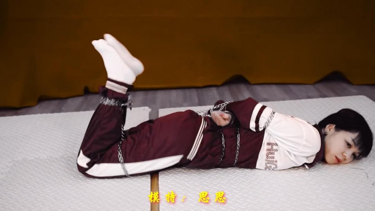 （xiao素素）：MV作品-冷井情深(思思后期调色练习) ☆☆☆☆☆☆☆☆☆☆☆☆☆☆☆☆☆☆☆☆☆☆☆<br>下载说明：解压密码 whwdzgwajjxss123<br>本站预览：720×576<br>网盘下载：1080P<br>压缩格式：.zip<br>请勿在线解压，请下载至本地后解压观看，谢谢支持<br>☆☆☆☆☆☆☆☆☆☆☆☆☆☆☆☆☆☆☆☆☆☆☆<br>感谢支持，订拍联系qq：1487615606 3147195239<br>☆☆☆☆☆☆☆☆☆☆☆☆☆☆☆☆☆☆☆☆☆☆☆