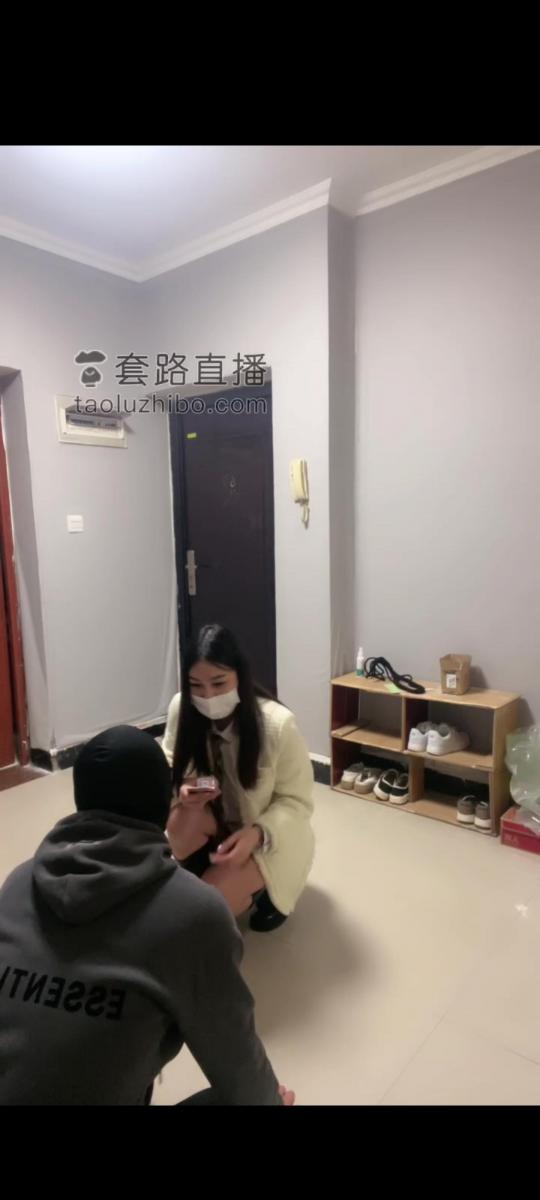 惜沫 小偷的下场 套路调教小偷，偷东西不成，惨被调成狗                                       鞭打踩踏，羞辱耳光踢裆，当狗虐