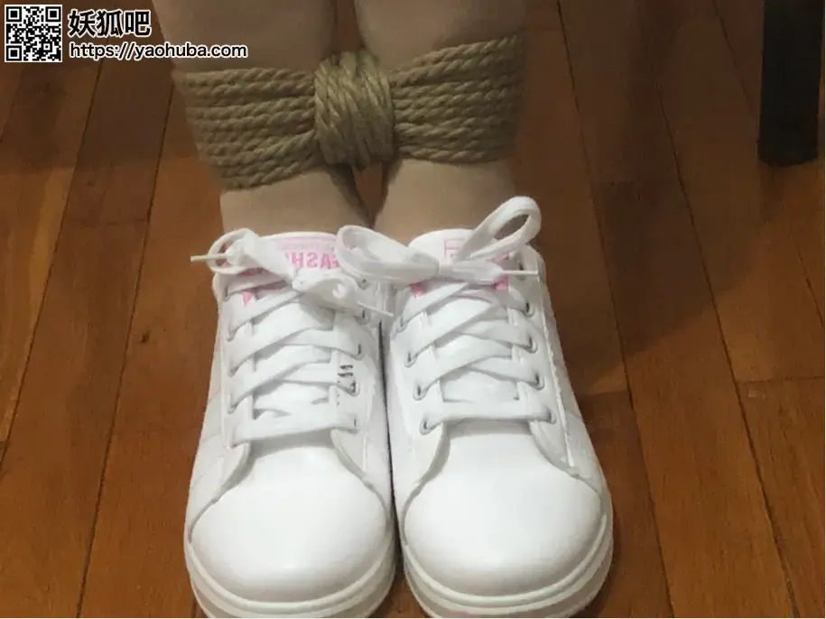 以前的 [肉丝,中国女孩,帆布鞋]