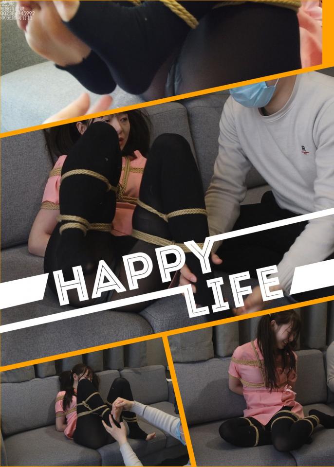 【心悦艺束】（订拍作品）筱筱护士黑丝M脚真实TK 此为网友订拍作品，筱筱的一双黑丝美腿被绑成M型，只能接受咸猪手的洗礼。一段时间后破坏掉小美女的脚部丝袜，露出白嫩的小脚丫，继续疯狂TK。筱筱已经快要被挠的抓狂了。<br>购买正版的同志们赠送8分钟左右的第一人称视角特写视频，绝对是精品中的精品。链接放在隐藏文字中。<br><span style='color:#b0b0b0;'>[隐藏文字，购买后可见]</span><br>定拍，模特应聘，请加Q2386945992。最低500元即可订拍。