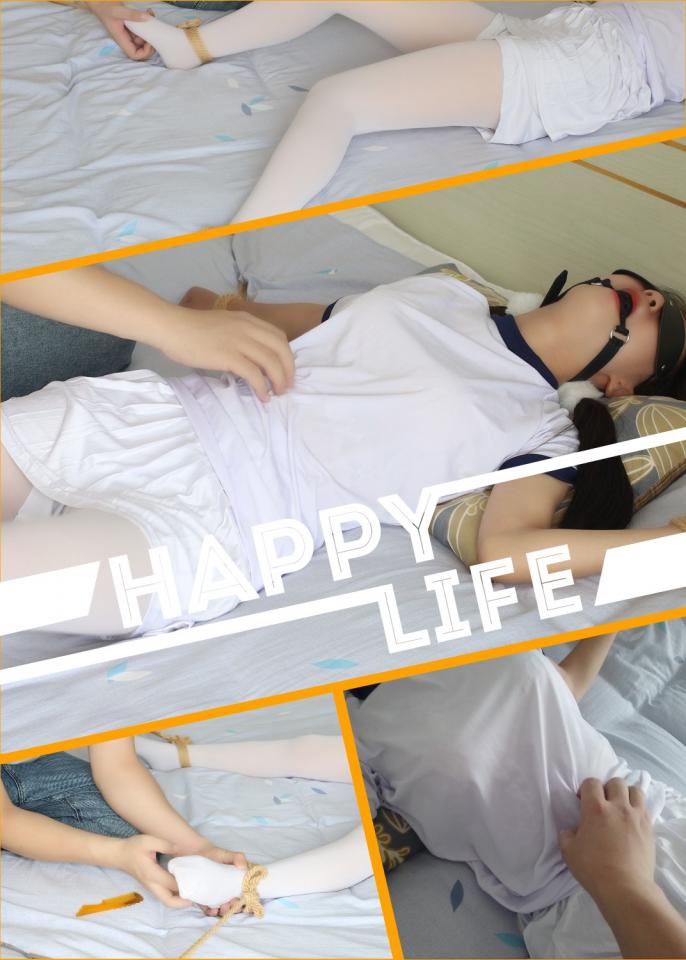 【心悦艺束】白丝小萝莉的大字绑tk 写在前面：最近一直在反思自己视频的问题所在，通过这个视频也是发现录音这块有待加强，单反的自带录音，离远了就不清晰，我已经入手了无线麦克风，后面的视频会给大家呈现身临其境的音频效果。敬请期待。<br>有比较喜欢我风格的可以加一下，没事探讨一下需要改正的问题。以后会更加努力拍出好看的视频。<br>本期视频是白丝小萝莉的大字TK，不过因为是定拍的关系，后半段按照要求戴上了口球，声音有所压制。<br>定拍，模特应聘，请加Q2386945992。最低500元即可订拍。<br>视频中的衣物道具有需要的也可联系我。 