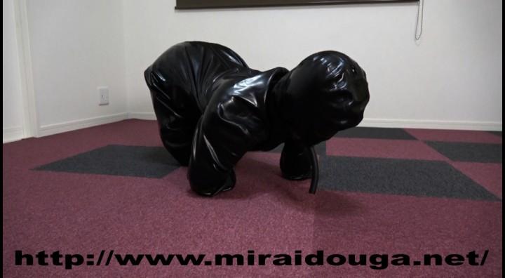 【latex】人犬不法投棄雨天の野外にラバー人犬を廃棄するHD【rubber】 人犬不法投棄雨天の野外にラバー人犬を廃棄する<br>昏睡状態の彼女を無理やり人犬ラバーボディバッグにkigurumi詰め込みラバー人犬を育てようとしましたが歩行も困難な状態で調教が難しく今後楽しめないのでどしゃ降りの中道端にzentai不法投棄しちゃいました。<br><span style='color:#b0b0b0;'>[隐藏文字，购买后可见]</span>
