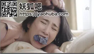美人母娘、イタダキマス。数十年前に孕ませた女とその娘に会いに来ました。 （中文字幕）人妻多年前被侵犯怀孕了，丈夫也跟她离婚了，一个女人精心地养育着女儿玲，忘记了痛苦的过去，母女一起平静地生活着，突然一天那个男人又出现了人妻的面前，强制侵犯她，脱下内裤塞进嘴里，女儿回来也被拘束住，母女二人都被侵犯。<br>番号：<span style='color:#b0b0b0;'>[隐藏文字，购买后可见]</span>