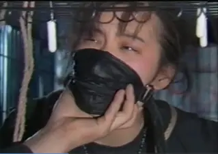  奴隶秘书 01  奴隶秘书 01<br>不知道番号，经典的奴隶秘书第一部，金币片分享给大家了。希望大家喜欢