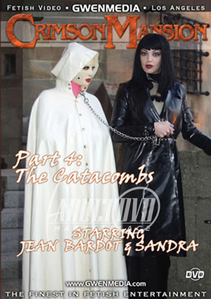 《Crimson Mansion 4 The Catacombs - DVD - Gwen Media》 乳胶衣女女Tiao教系列片：《绯红公馆4地下墓穴》<br>女校长布里安娜在城里游荡了一夜。她的女奴凯茜陪着她旅行。很明显，他们出去的时候出了点事。布里安娜太太带着凯茜回到了家里。她看起来很生气！他们出去的时候到底发生什么？只有布丽安娜和凯茜知道。然而，凯西现在将承担布里安娜女主人的全部惩罚。<br><span style='color:#b0b0b0;'>[隐藏文字，购买后可见]</span><br>我的往期视频目录https://www.yaohuba.com/video_list.php?my_video=1（喜欢的多多关注，谢谢支持！）