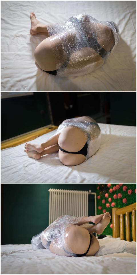 【轻.唯美第六篇】【裸足】【丁字裤】【强制XX】用保鲜膜把M包成了一个蛋   