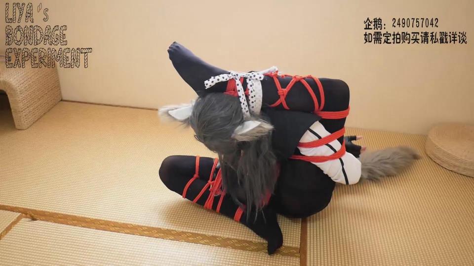 【可可樱的个人之作】柔术姿势、团缚    德克萨斯  cosplay    编号：liya-069<br>德克萨斯：可可樱<br>内容简介：<br>柔术姿势、团缚、堵嘴、挣扎、TK、SP<br>剧情简介：<br>突发奇想想到的极其痛苦的姿势，然后绑住看着他无助得挣扎，也是蛮不错的<br><br><br>视频尺寸：1920*1080<br>视频大小：629M<br>视频时间：00:24:13<br>解压密码：liya<br><br>如有定拍或其他需要请联系工作室2490757042<br><br>众筹链接：<br>莉雅：【众筹】【COSPLAY】剧情、角色征集<br>https://www.yaohuba.com/user_script_detail.php?article_id=742&user_script_id=388<br>莉雅：【cosplay】【紧缚、挣扎、逃脱】【蕾姆】<br>https://www.yaohuba.com/user_script_detail.php?article_id=743&user_script_id=389<br>莉雅：【舰娘】【监禁】【吊缚】【cosplay】<br>https://www.yaohuba.com/user_script_detail.php?article_id=764&user_script_id=405<br>嘤嘤怪X莉雅：【百合】【原神】【调教】【紧缚】【COSPLAY】莫娜X刻晴<br>https://www.yaohuba.com/user_script_detail.php?article_id=836&user_script_id=468<br><br>更多好看的视频请戳我   <br>