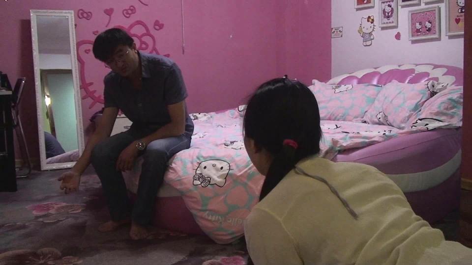 【丽佳-M056】hello kitty(高清) 丽佳老片。丽佳新片模特均可预约私人定制拍摄！欢迎剧本定拍、个人约拍、赞助参演，欢迎预约“沉浸式剧本”体验。欢迎全国范围的女模特、女S/女m及女同好加盟丽佳！详询加QQ:3422510869，注明：丽佳。<br><span style='color:#b0b0b0;'>[隐藏文字，购买后可见]</span>