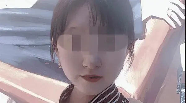 玩奴原创正片之97年黑色长袜美女糖糖的超紧缚挣扎，五花驷马，麻花腿，后手缚，tk挣扎，蒙眼堵嘴真实对话，被拒绝后的逆袭，一小时长篇。定拍和谐交流约绑教程请加qq805351328 解压密码<span style='color:#b0b0b0;'>[隐藏文字，购买后可见]</span>正片来了，感谢各位对于玩奴原创的大力支持，这次带来的是约绑几乎失败的97年美女小姐姐的真实约拍，内有照片福利。黑色裤袜美腿超紧日式高手麻花腿挣扎，超紧五花驷马挣扎，后手缚，因为这个姑娘之前拒绝我一次，所以博主绑的时候没有手软哦。小姐姐不停抱怨很紧，内容我想肯定不会让失望。各位可以先看看预告。不了解博主的看官们也请关注我的其他作品哦。另外为了方便各位同好约绑，博主最近推出了一个非常详细的约绑教程。里面有非常详细的从零基础开始教大家如何认识妹子，如何与妹子沟通等等。非常的实用，有兴趣的各位同好加805351328咨询，最后提前先祝各位同好新春快乐哦！<br>下载操作：<br>1、电脑下载<br>2、解压<br>3、将压缩包内rar文件名后缀修改为mp4。<br>还有也希望大家可以支持玩奴原创的其他作品还有众筹，玩奴原创主打的就是真是不做作，给各位看官大大绝佳的感受。目前有真实约拍系列和绝对调教系列哦。<br>定拍和谐交流交友805351328，推特关注024浅神，谢谢支持。