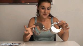 cg007 Women handcuff themselves