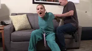 GNDB0847-Whitney Morgan-Emergency room doctor kept bound and gagged 他和他的女性伴侣在一个外国国家从事秘密行动。不知何故，伴侣严重受伤，他们需要快速找到医生。于是他们去了医院的急诊室，并引诱了一位名叫惠特尼·摩根的医生。他们把她带到一个僻静的旅馆，让她对待受伤的伴侣。<br><br>录像从摩根博士被带入一个房间开始。她刚刚结束了对伴侣的治疗，并告诉男人他们需要将她送往医院。该名男子告诉她这不会发生，他们需要继续前进。医生警告他，如果没有整夜的休息，可能会出现严重的并发症。因此，该男子决定过夜。对于惠特尼来说不幸的是，他不能让她离开。主要是因为她会提醒当局，也因为如果他的伴侣出现并发症，最好请一名医生随便。惠特尼（Whitney）试图抵抗，抓住他，开始绑住她。然后，当她似乎不想停止抗议时，该名男子将内裤塞入了她的内裤，并用胶带将她绑住了惠特尼。那个男人以为医生是安全的，就让她挣扎了一段时间。但事实证明，她并非如此无助。她脚步向上，跳到门上。这样做会使她的医院擦洗裤子掉下来，表明她的丁字裤内裤穿着透明的连裤袜。但就在她开始解锁时，该男子返回并接住了。他把她带回房间，用了更多的绳子，将她绑在一个非常严格的帽子上。而且，作为不合作的惩罚，他拉起她的上衣以显示她穿着与她的内裤匹配的性感胸罩。He and his female partner were working an under cover operation in a foriegn country. Somehow, the partner was seriously injured and they needed to find a doctor fast. So they went to an Hospital emergency room and lured a doctor named Whitney Morgan. They took her to a secluded hotel and had her treat the injured partner.<br><br>The video begins with Dr Morgan being led into a room. She has just finished treating the partner and tells the man they she needs to be taken to a hospital. The man tells her that is not going to happen and they need to get going. The doctor warns him that without a night of rest, there could be serious complications. So the man decides to stay the night. Unfortunately for Whitney, he cannot let her go. Mainly because she will alert the authorities and also because if complications arise with his partner, it would be good to have a doctor handy. Whitney tries to resist as he grabs her and starts to tie her up. Then when it seems she is not going to stop protesting, the man stuffs panties in her mouth and tapes her to gag Whitney. With the man thinking the doctor is well secured, he leaves her to struggle for a while. But it turns out she is not so helpless. She works her way up on her feet and hops to the door. Doing this causes her hospital scrub pants to fall and show that she is wearing sheer pantyhose over her thong panties. But just as she starts to unlock it, the man returns and catches. He takes her back into the room and using more rope, he ties her in a very strict hogtie. And, as a punishment for not cooperating, he pulls her top up to show she is wearing a sexy bra that matches her panties.<span style='color:#b0b0b0;'>[隐藏文字，购买后可见]</span>