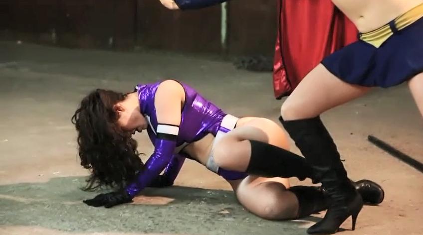 Orchid's Pride Orchid's Pride.<br>Orchid has the need to prove that she can take on one of the strongest heroines of all time on her own. Is her pride too much for what she can truly handle…? Can she take down the all-powerful Vega?<br>Duration: 00:13:32<br><br><span style='color:#b0b0b0;'>[隐藏文字，购买后可见]</span>