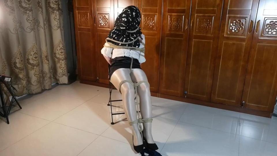 丝之秘语，女绑女入室捆绑剧情系列，丝袜堵嘴套头折磨，内裤堵嘴地狱，龟甲紧缚  