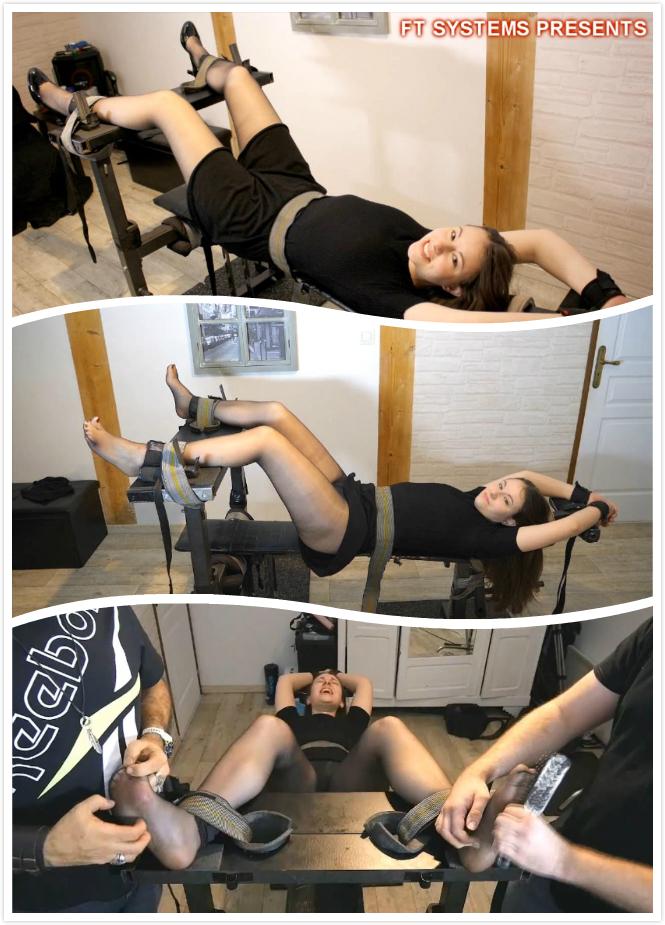 Nylons Make Feline's Feet Even More Sensitive 我们的性感挠痒痒伙伴猫科动物实验现在一个特别的脚挠痒痒会议在连裤袜。<br><br>她喜欢被挠痒痒，所以她很好奇地想知道，如果她非常怕痒的脚在尼龙里更敏感，她并没有失望。<br><br>这个位置是伟大的脚惩罚和挠痒有这么多的乐趣与这个美妙的挠痒玩具。<br><br><br><br>猫在挠痒痒的攻击下笑了很长一段时间，反应非常激动，她喜欢这样，因为她的挠痒痒者喜欢惩罚她。<br><br>在最后一部分，她被两个男人同时挠痒痒，以获得最强烈的感觉。<br><br>哇，猫咪是为挠痒痒而生的！Our sexy ticklish partner Feline experiments now a special feet tickle session in pantyhose.<br>She loves being tickled so she was curious to discover if her extremely ticklish feet were even more sensitive in nylons and she was not disappointed.<br>This position is great for feet punishment and the tickler has so much fun with this wonderful tickle toy.<br><br>Feline laughs all long the clip under the tickle assaults with very arousing reactions and she enjoys it as her tickler enjoys to punish her.<br>During the last part she is tickled by two guys at the same time for a most intensive sensation.<br>Wow Feline was born for tickling!<span style='color:#b0b0b0;'>[隐藏文字，购买后可见]</span>