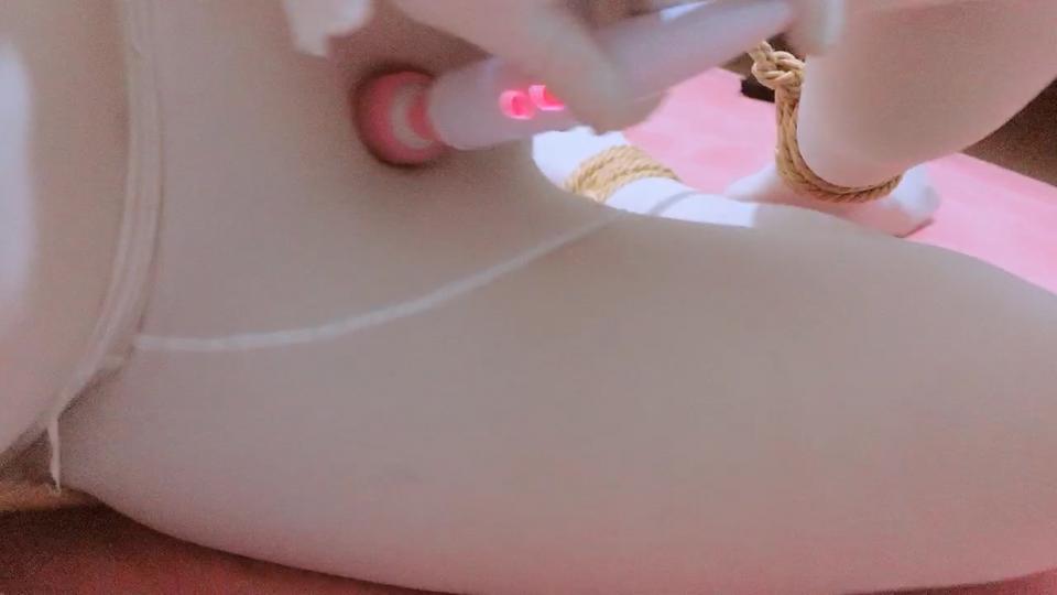 开通啦，！开始玩儿啦！大家多多关照，多提些意见！ 人家是学院里的运动少女————小不点儿 e uq <br>平时运动多了，希望大家不会觉得我：“五大三粗”的，嘻嘻嘻。<br><br>刚刚开始，都还不知道怎么界面操作，希望大家多多关照！后续有要求更精彩！<br>这次先是，白丝，简单捆绑，折腿缚，棒棒，玩到嗨。白丝婀娜摇曳！<br>平时都是自己玩儿！希望在这里能找到狐仙喜欢的小伙伴。<br>不怕打扰的，随便聊