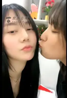 【司野S】生活化享受女奴闻胯舔脚捏脚，温柔惩罚 创作；【司野S】<br>描述；【司野S】生活化享受女奴闻胯舔脚捏脚，温柔惩罚，【司野S】生活化享受女奴闻胯舔脚捏脚，温柔惩罚，~~~~~~~~~~~~