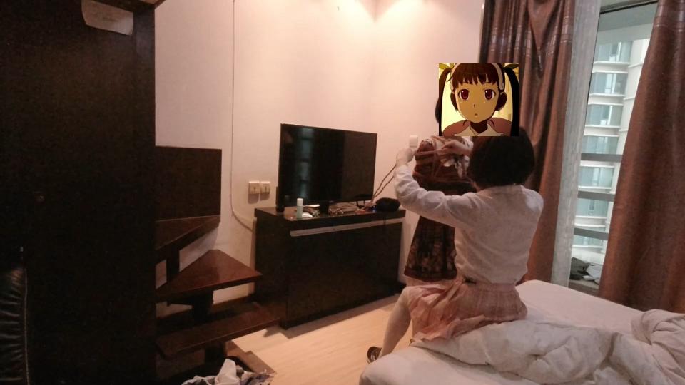 聚会的捆绑过程之一 只有捆绑过程，出镜的都是伪娘，不喜勿买。也不是专门拍摄的，效果不算很好<br>缚手企鹅:854356209<span style='color:#b0b0b0;'>[隐藏文字，购买后可见]</span>