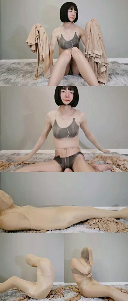 丝袜全包自缚展示【SW0009】 因为很多人找我买丝袜要求看一下，这里就自缚展示一下，一共两款丝袜，薄的和厚的，薄的丝滑，厚的更大，联系方式QQ794872551
