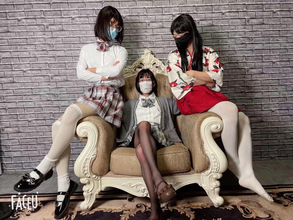 6/19号松江别墅！！！这次很精彩，玩的很开心 6/19号松江别墅！！！这次很精彩，玩的很开心，坐标上海，有套图，玩的都很开心，想来的人加QQ<span style='color:#b0b0b0;'>[購入後に隠しワードが表示されます]</span>，另外感谢夜色提供的场地，有兴趣的加QQ<span style='color:#b0b0b0;'>[購入後に隠しワードが表示されます]</span>