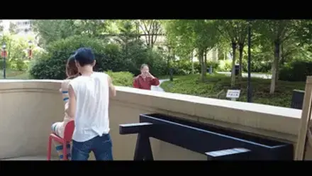 【半岛束艺台】【户外】【鹿野】YT1106 春色满园关不住，一枝蓝杏出墙来 围墙外的路人只能看到一半鹿野，他们不好奇下面是什么吗？<br>注：本台已启动半岛居民入驻计划，详情请关注本台主页https://linzijun.app/@BDTV<br><br>★★★解压密码：<br>peninsula2018<br>修改后缀名mp4，勿在线观看<br><br><br>【半岛束艺台】不做精品只做生活，用镜头记录最真实的绳艺，纯净捆绑，健康游戏！为每一个热爱捆绑的朋友展示最纯粹的绳艺，为每一个客户用心打造属于您的专属作品。<br>官方网站：http://www.bdtv6.club<br>本站主页：https://linzijun.app/@BDTV<br>联系方式：QQ2245148409/微信peninsulastudio/推特Twitter@PeninsulaBound<br>业务咨询秒回，闲聊看心情，色情勿扰。<br><br>