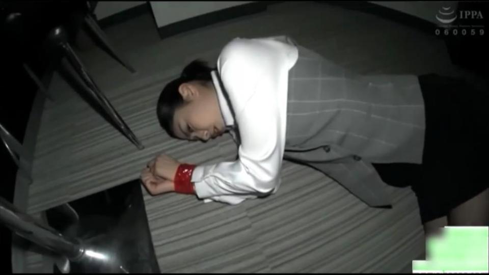 痴漢の指先にも感じちゃう敏感体質のOLみひなさんは「オチ○ポ想像するだけでおかしくなっちゃうー！」と前代未聞の最速フラッシュエクスタシー！ 永井みひな 痴漢の指先にも感じちゃう敏感体質のOLみひなさんは「オチ○ポ想像するだけでおかしくなっちゃうー！」と前代未聞の最速フラッシュエクスタシー！ 永井みひな<br><span style='color:#b0b0b0;'>[隐藏文字，购买后可见]</span><br><span style='color:#b0b0b0;'>[隐藏文字，购买后可见]</span>