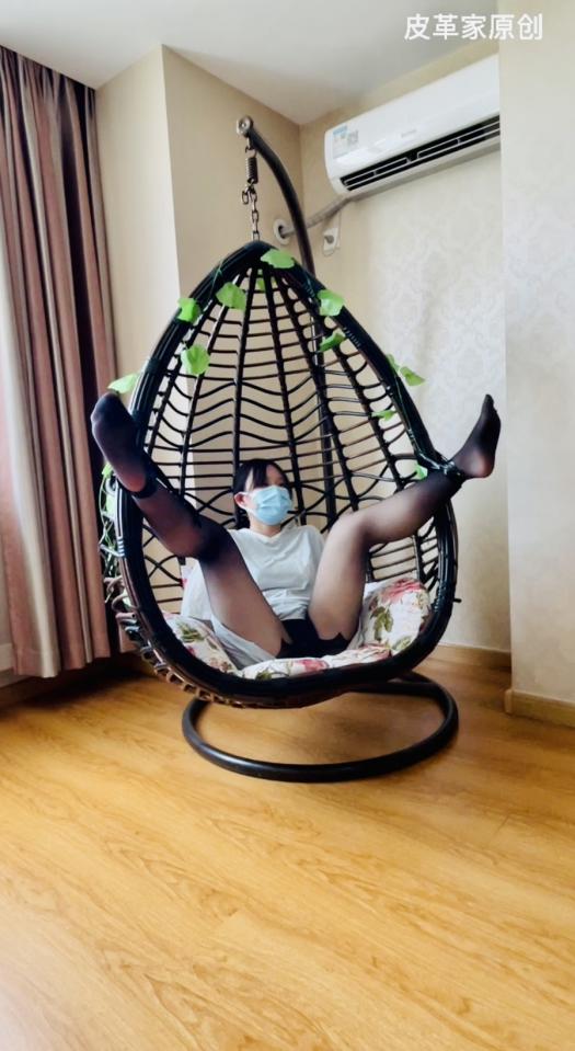 依依小师妹第二部来了 小师妹很羞涩 小师妹这次被开腿束缚 露出最敏感的地方 挠大腿时的笑声绝对热血喷张 强制开腿束缚   黑色足部特写 强制挠痒 用棒棒强制gc 应有尽有（诚招山东济南模特 qq请看发 依依小师妹第二部来了 聊了好久的小师妹总算拿下了 小师妹这次被开腿束缚 露出最敏感的地方 挠大腿时的笑声绝对热血喷张 黑色足部特写 强制开腿束缚 强制挠痒 用棒棒强制gc 应有尽有 请勿在线解压 文件名改为zip 解压后改后缀mov<span style='color:#b0b0b0;'>[購入後に隠しワードが表示されます]</span>（诚招山东济南模特 qq请看发的其他视频）