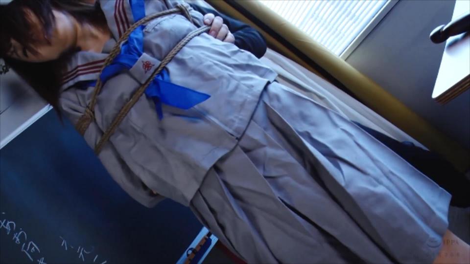 股縄DID猿轡 ロープで縛られ苦しみ悶える女（黒崎さく） うめき！もがき！うごめく！猿轡にこだわった完全撮りおろし作品！ロープで縛られ身悶える女たち。変態男に好き放題に体を弄ばれる。悲痛な表情が嗜虐心を煽る。声と体の自由を奪われ放置される。もがけばもがくほど縄はきしみ肉体を締めつける。エロティックに腰をくねらせ恥悦のオーガズムに酔いしれる女。猿轡から漏れるいやらしい吐息。執拗に視姦され被虐心に目覚める！<br><span style='color:#b0b0b0;'>[隐藏文字，购买后可见]</span><br><span style='color:#b0b0b0;'>[隐藏文字，购买后可见]</span>