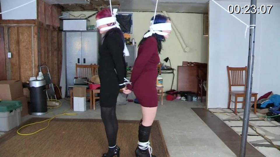 The_pokemon_hunters Lea Hart & Vonka Romanov in Pokemon Hunters<br><br><span style='color:#b0b0b0;'>[隐藏文字，购买后可见]</span>