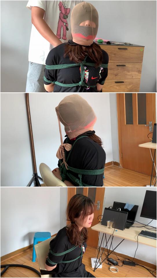 玩奴原创之新妹子诗雅的丝袜套头的闷绝高手缚，多重堵嘴，崩溃挣扎！交流购约绑教程请加805351328。 解压密码<span style='color:#b0b0b0;'>[購入後に隠しワードが表示されます]</span>感谢各位同好的支持！本次带来的是诗雅妹妹的约绑实录！日式后手坐缚，胶带缠住腰部和腿腕牢牢固定！带上黑色肉套，三重丝巾堵嘴，最后的话丝袜套头<br>连住后背抬头。妹子被捂住之后非常难受不停喘的粗气，不停挣扎也完全没有用，直到受不了，脸憋的通红。<br>另外为了方便各位同好约绑，博主最近推出了一个非常详细的约绑教程。里面有非常详细的从零基础开始教大家如何认识妹子，如何与妹子沟通等等。非常的实用，有兴趣的各位同好加805351328咨询。<br>下载操作：<br>1、电脑下载<br>2、解压<br>3、将压缩包内rar文件名后缀修改为mp4。或者直接用播放器打开。<br>目前博主已经出了五个系列，分别是绝对真实调教系列，真实约拍系列，口水囚徒系列，紧缚实验室系列，美人小舔犬系列以及最新出的高颜值系列都非常精彩，各种元素满满，希望各位同好多多支持！<br>推特可以关注024玩奴原创。本频道提倡健康积极的绳艺亚文化，目的是给生活增添一些情趣，谢谢大家！<br>