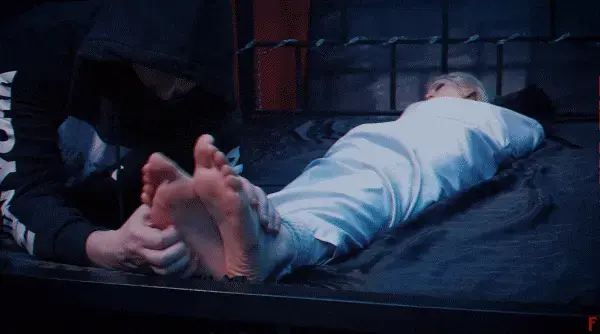 When your neighbour is a Fetish Maniac – Capturing of blonde Klavdia and long tickling 购买链接：<span style='color:#b0b0b0;'>[隐藏文字，购买后可见]</span>Klavdia is resting at home at night and watching TV. Suddenly she receives a message from an unknown person:<br>- How are you, dear?<br>- Who is it? Where did you get my number?<br>- I am your friend Klavdia and I have one question for you...<br>- What?! What question?!<br>- Do you like to be tickled?<br>- What!?<br>- I bet you're very ticklish!<br>- What the hell?! Fuck you! Never text me again!