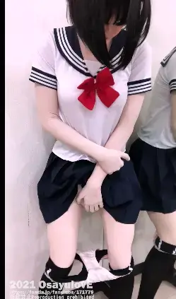 OsayulovE kigurumi學生服第一彈/セーラー服着ぐるみ動画 创作；OsayulovE (OsayulovE)<br><span style='color:#b0b0b0;'>[隐藏文字，购买后可见]</span><br>7.18作品