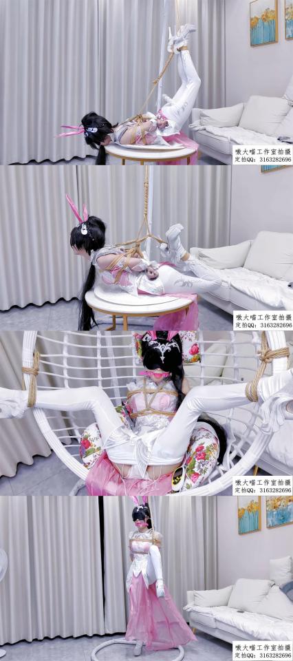 【嗷大喵工作室】-《二次元少女cos系列》第七集-cos小舞长裙版-日式紧缚+双腿极限拉高吊起+极限紧缚驷马+棒棒刺激+八字M开腿+杨具TD塞入+电击+拔出过程+单腿吊缚+超高高跟鞋单腿站立+棒棒刺激 【嗷大喵工作室】-《二次元少女cos系列》第七集-cos小舞长裙版-日式紧缚 双腿极限拉高吊起 极限紧缚驷马（附吊起拉紧过程） 棒棒刺激 八字M开腿 杨具TD塞入 电击 拔出过程 单腿吊缚 挑战超高细跟高跟鞋单腿站立 棒棒刺激裆部 解下过程 以及角色细节摆拍效果展示等等<br>此视频为网友赞助衣服拍摄，小舞五年之约cos服大全套一千块左右都是一个网友赞助的，感谢大佬的大力支持！<br>解压密码：aodamiao，双重密码均是这个！<br>个别用户压缩包无法解压请下载：360压缩 软件进行解压，因为我是用360压缩软件进行生成的压缩包，此软件百分百解压！<br>拍摄：嗷大喵工作室<br>出镜：柯柯<br>有兴趣的朋友也可以提供服装给工作室以便于视频拍摄<br>有兴趣的联系定拍<br>嗷大喵工作室<br>定拍qq：3163282696<br>视频尺寸：1920*1080