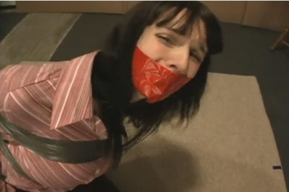 Alexis Bound and Gagged with Duct Tape Alexis Bound and Gagged with Duct Tape. Sexy, busty, brunette Alexis gets bound and gagged with tons of sticky duct tape in this action packed video. Watch her struggle in pantyhose, a miniskirt and a blouse!<span style='color:#b0b0b0;'>[隐藏文字，购买后可见]</span>
