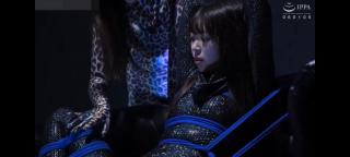 Japanese ZENTAI girl bondage and vibrat 日本zentai女同，含有捆绑和震动内容。
