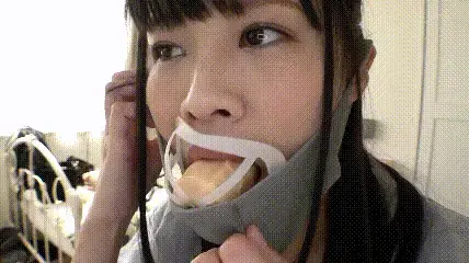 喉マ●コ中出し美少女調教イラマチオ 捧いのり <span style='color:#b0b0b0;'>[隐藏文字，购买后可见]</span><br><br><br><br>發行日期: 2021-10-23<br><br>導演: アニー中村<br><br>製作商: レアルワークス<br><br>發行商: REAL（レアルワークス）<br><br>系列: 喉マ●コ中出し<br><br>類別:<br><br>高畫質 DMM獨家 拘束 單體作品 嘔吐 美少女 深喉 吞精<br><br>演員:<br><br>捧いのり<br><br><br>点击查看更多精品影片<br><br>