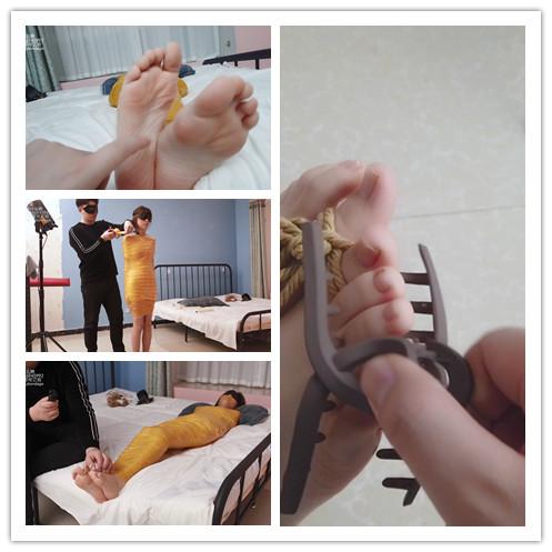【心悦艺束】新的妹子，大一美腿少女楠楠的初次体验，胶带全包玩足 这个是附近大学的大一妹子，等她们开学已经好久好久了。这个妹子的腿和脚真的是超好看，足控的不可错过呀，我都不想拍她穿袜子的视频了。<br>这妹子头回拍摄有点害羞拘谨，被用保鲜膜和封箱胶带死死包裹，只留一双小玉足在外面承受骚扰，最后小玉足也被保鲜膜和胶带包裹严实，全身上下化身蝉蛹，再堵上口球，一动不能动了呀。<br>视频截图有一部分是第一视角特写，链接放在购买显示的第一视角里面了。这样不会被盗发，是送给各位支持正版的老哥的小礼物吧。希望大家多多关注，多多支持。<br><span style='color:#b0b0b0;'>[購入後に隠しワードが表示されます]</span><br>定拍，模特应聘，请加Q2386945992。海外用户请用Telegram：xybondage。最低500元即可订拍。<br>视频中的衣物，丝袜，道具有需要的也可联系我。<br>解压密码是：xyys