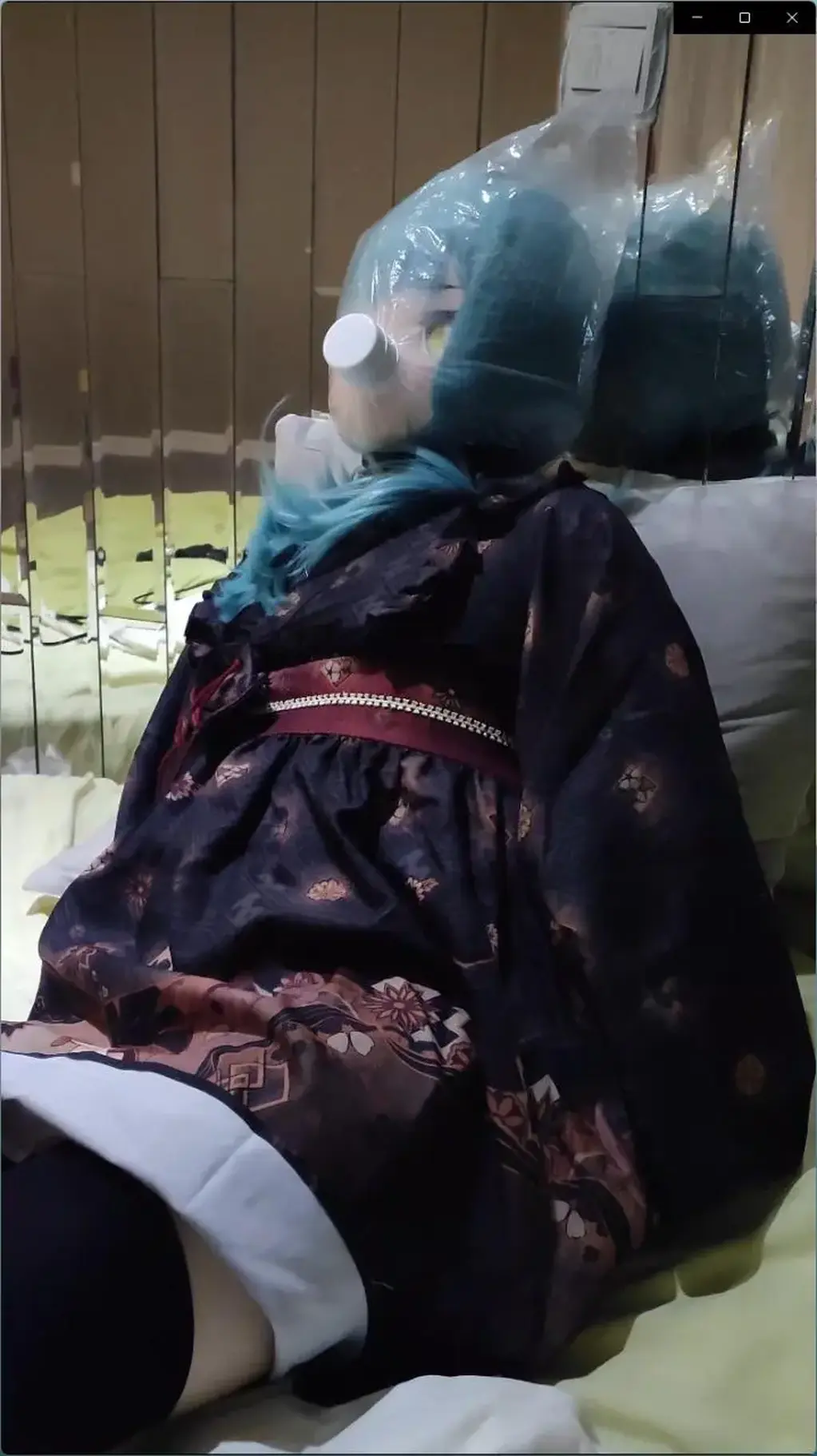 大可爱Kigurumi套袋循环4K60P 原本那天我是打算试玩一下新买的玩具的，结果碰巧他给我DM说要不要过去，然后我就带着我的东西去了，第一段是1080P的我就不发了第四段是横屏的我也不发了，而至于我自己的根本没录制因为我买的支架赶上双11没货所以就延迟发货了。