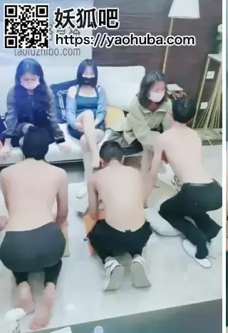 【小拽主人】刺激！群调教深喉耳光专场（4s排排坐，4m排排跪）【糖糖S】 <span style='color:#b0b0b0;'>[隐藏文字，购买后可见]</span><br>【小拽主人】刺激！群调教深喉耳光专场（4s排排坐，4m排排跪）【糖糖S】