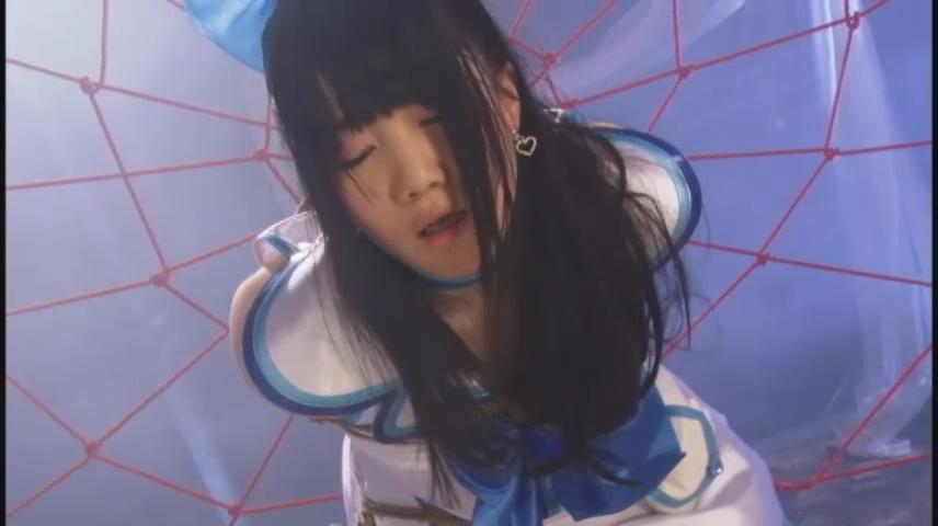 憧れ戦隊ヒロインを下僕化 II 美泉 咲  识别码: <span style='color:#b0b0b0;'>[隐藏文字，购买后可见]</span><br>购买链接：<span style='color:#b0b0b0;'>[隐藏文字，购买后可见]</span><br>制作商/发行商:GIGA$$$GIGA<br>类别:单体作品 凌辱 催眠 特效 アクション 