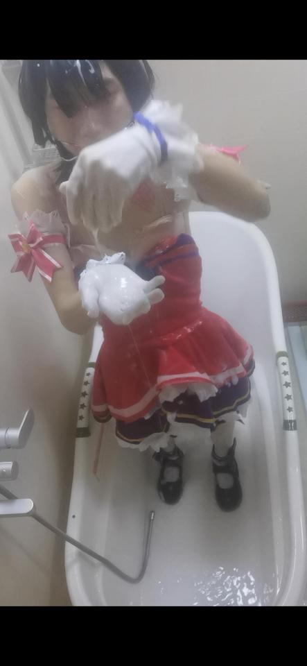[伪娘][偶像歌手cos]粘液play收集挑战呀！粘液真的真的很好玩！ （接定拍！价格可议Q3438523476）[伪娘][偶像歌手cos]粘液play收集挑战呀！粘液真的真的很好玩！（ps：没有头发喔，）希望喜欢的同学们多多支持！如果购买数量多的话黏液系列会出第二期[玩一次黏液基本就要坏一套衣服呜呜呜X﹏X，两百大洋就流走了～]这一次昭君小姐的任务是收集各种各样的液体弄脏自己啦，分别是水、口水、粘液、[不可描述]，只有收集完了才算是完成任务～粘液来自淘宝搜沫叶工坊（帮她家无偿广告一下嘿嘿，其实有点小贵）这次甚至为了拍摄效果都还没开热水，冷死孩子了。喜欢的同学就多多支持叭！补充一句，粘液真的很舒服！第一期购买的钱钱将会被用作第二期的粘液购买，所以请多支持叭！