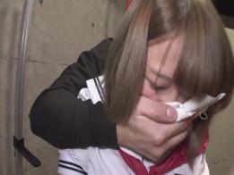 袭击迷晕捆绑小女生 GS场馆收拾卫生的小女生遭到坏人的突然袭击并迷晕捆绑TJK-DIDⅡ
