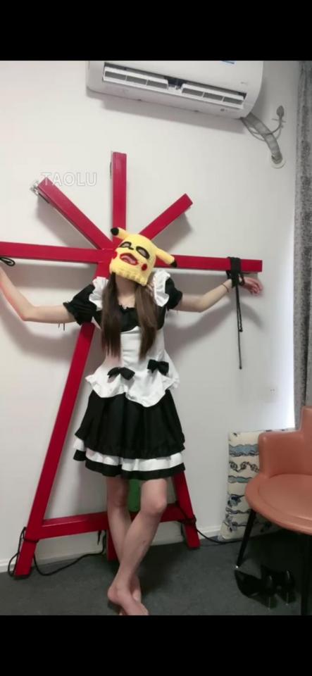  骚母狗被开发的第二天 套路视频<br>清见S<br>购买链接：<span style='color:#b0b0b0;'>[隐藏文字，购买后可见]</span>购买截图下面