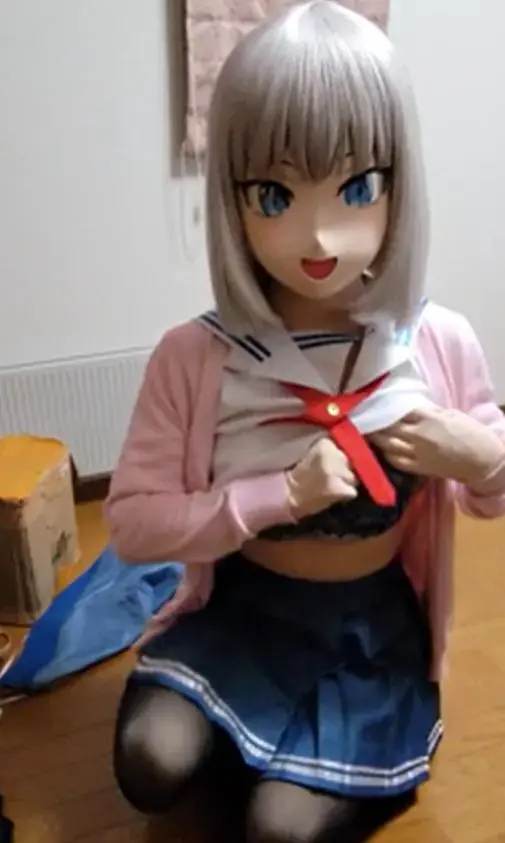kigurumi タイツの身体 ズックン タイツの身体、変わらない顔に慣れずに嫌悪してるシチュ<br><span style='color:#b0b0b0;'>[隐藏文字，购买后可见]</span><br>