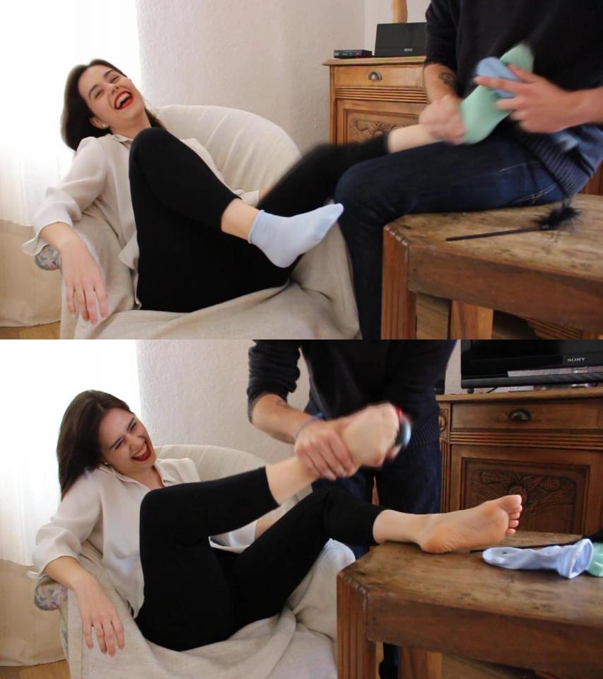 Morrigane has ticklish feet Morrigane has ticklish feet<br>购买地址<span style='color:#b0b0b0;'>[隐藏文字，购买后可见]</span><br>Hi everybody! It's time to welcome Morrigane in our studio! "Who is she ?" you could ask. You don't need to know anything for the moment, but I can tell you that her feet are pretty and really ticklish. She's new, so I hope you'll give her a warm welcome. In this clip you'll see : 
